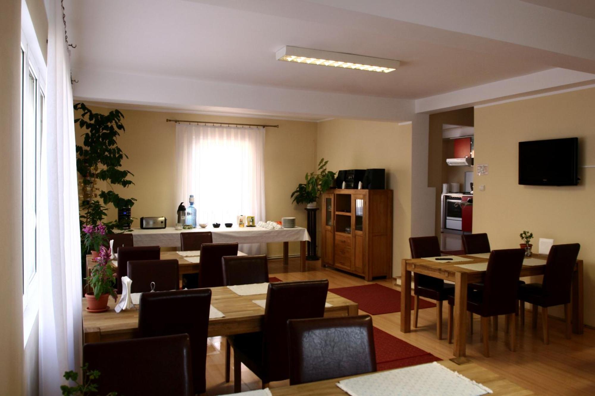 Vila Parc Клуж-Напока Экстерьер фото