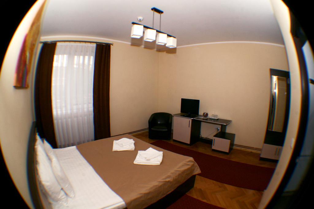 Vila Parc Клуж-Напока Экстерьер фото